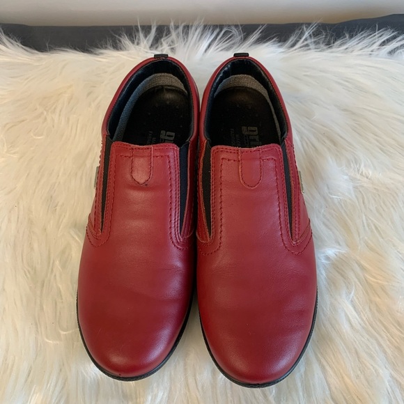 Red Leather Women's Loafers - Picture 1 of 7
